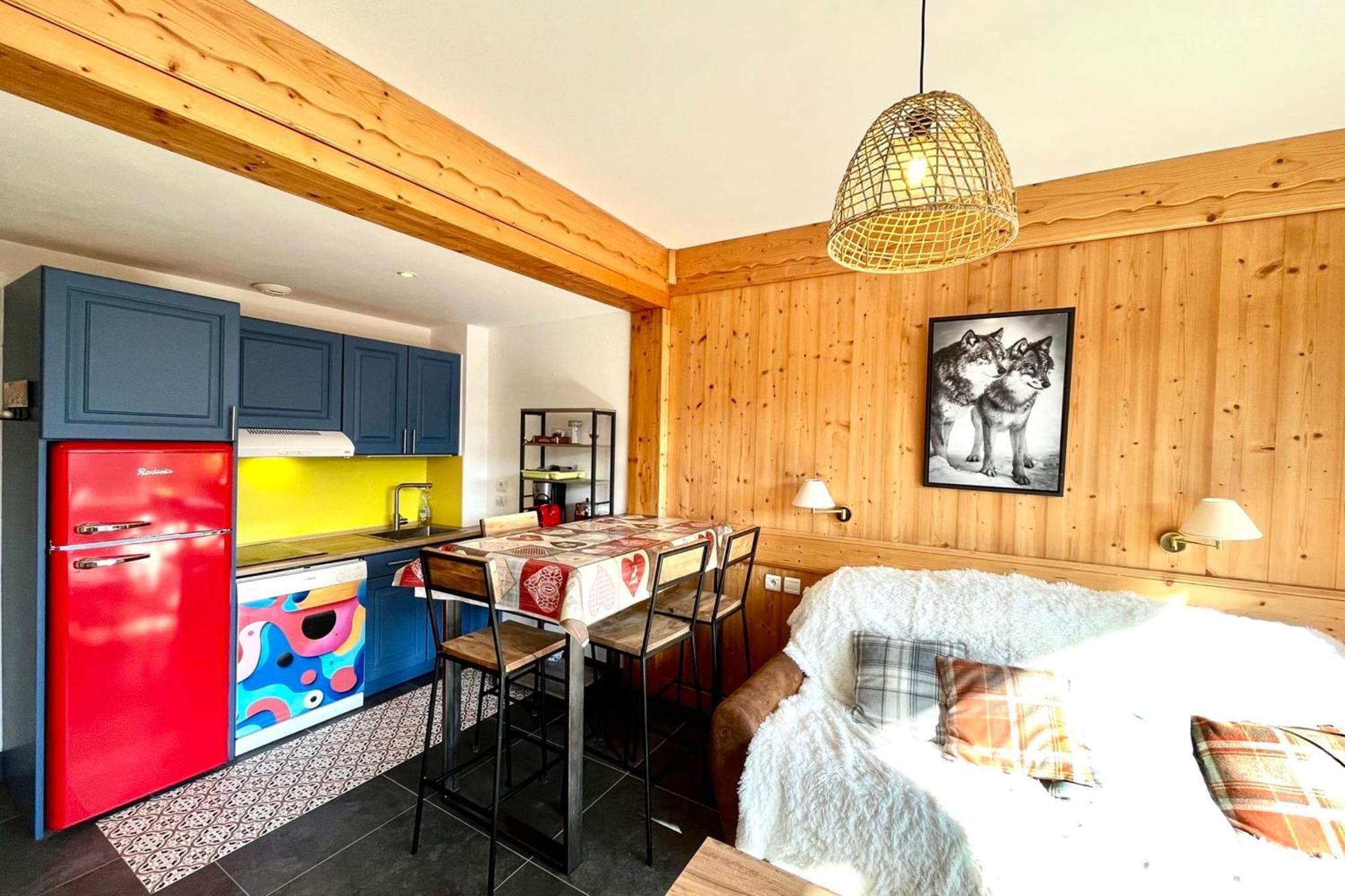 Superb Cosy Apartment With Balcony Combloux Luaran gambar