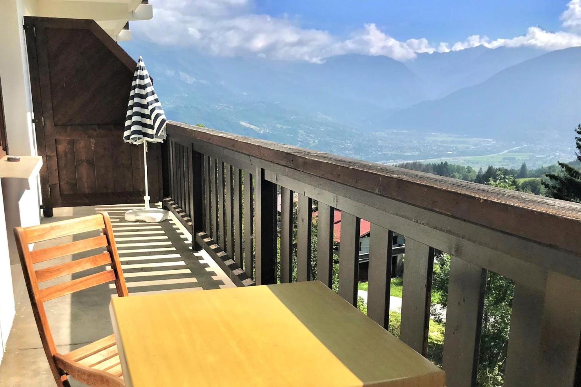 Superb Cosy Apartment With Balcony Combloux Luaran gambar